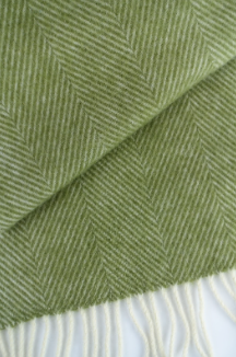 Wolldecke / Kuscheldecke herringbone moss - Coudre Berlin