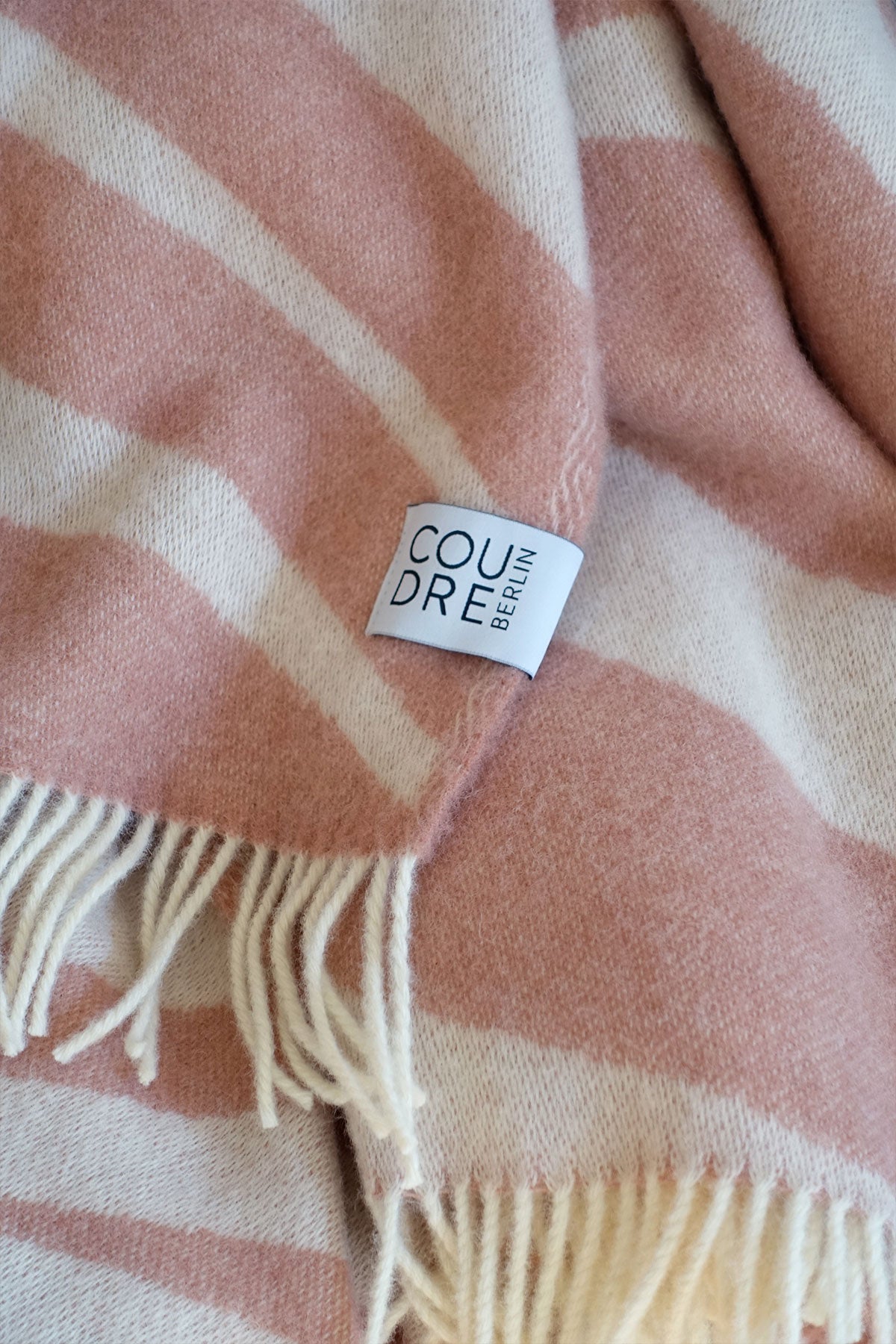 Wool blanket bold dark granite