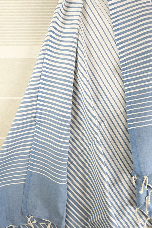 Hamam Blanket gradient stripe sky blue