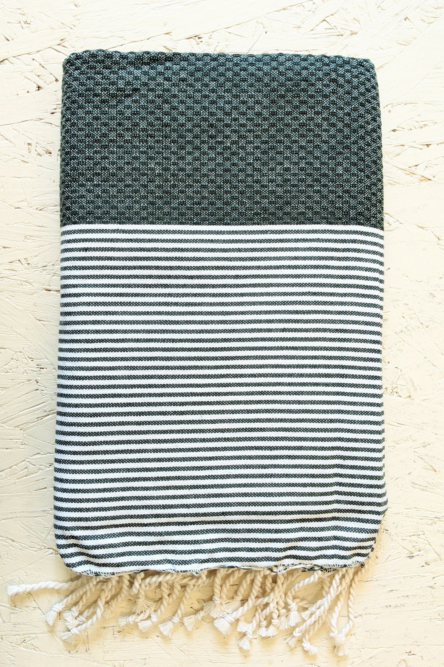 Hamam Blanket forest green honeycomb striped