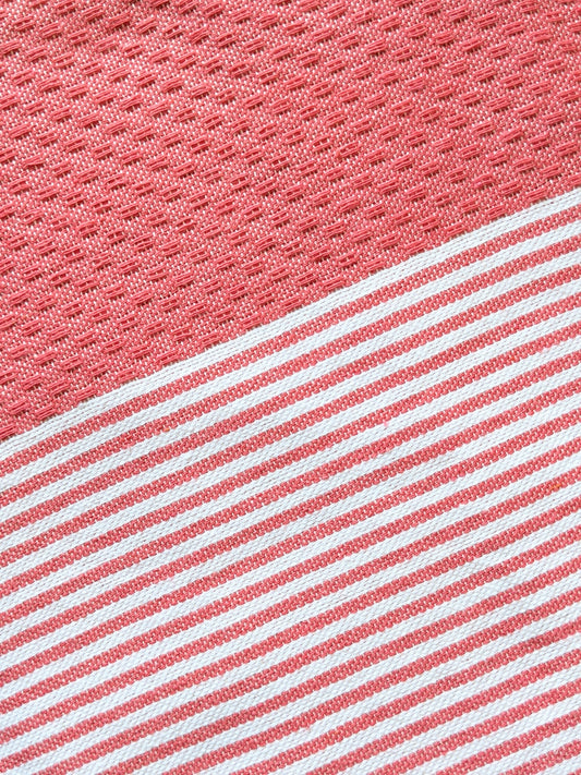 Hamam Blanket coral red honeycomb striped
