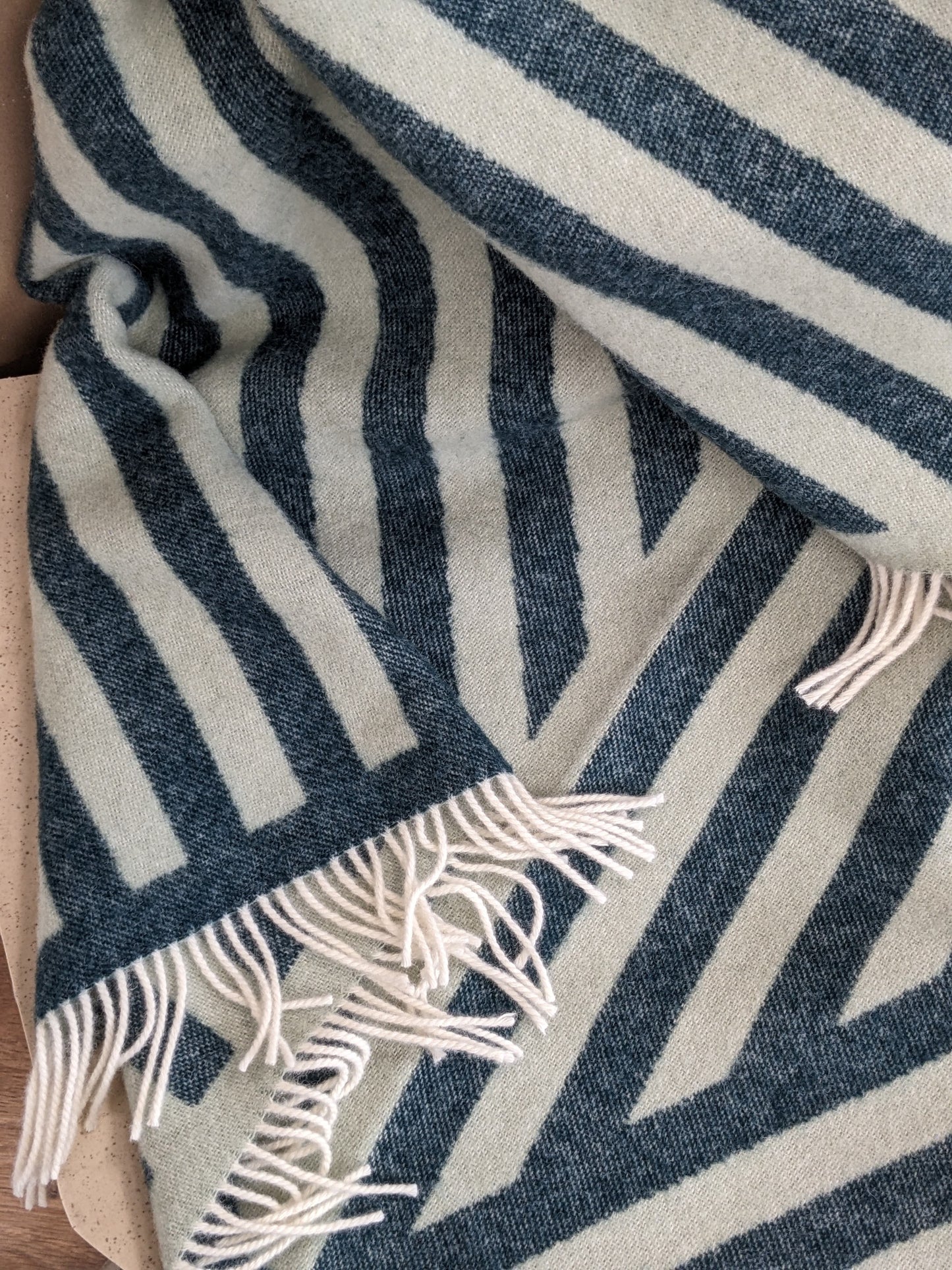 Wool blanket bold dark granite