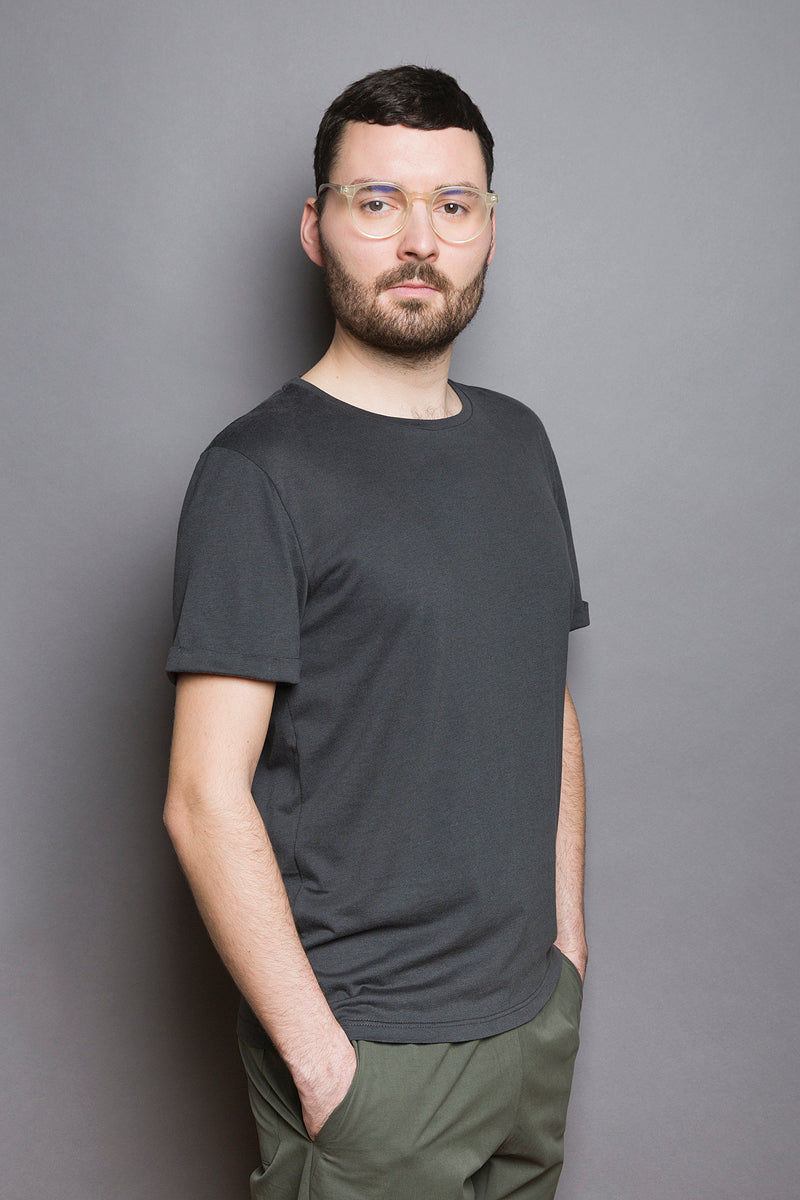 Rolled Sleeve Loose Fit T-Shirt dark pine - Coudre Berlin