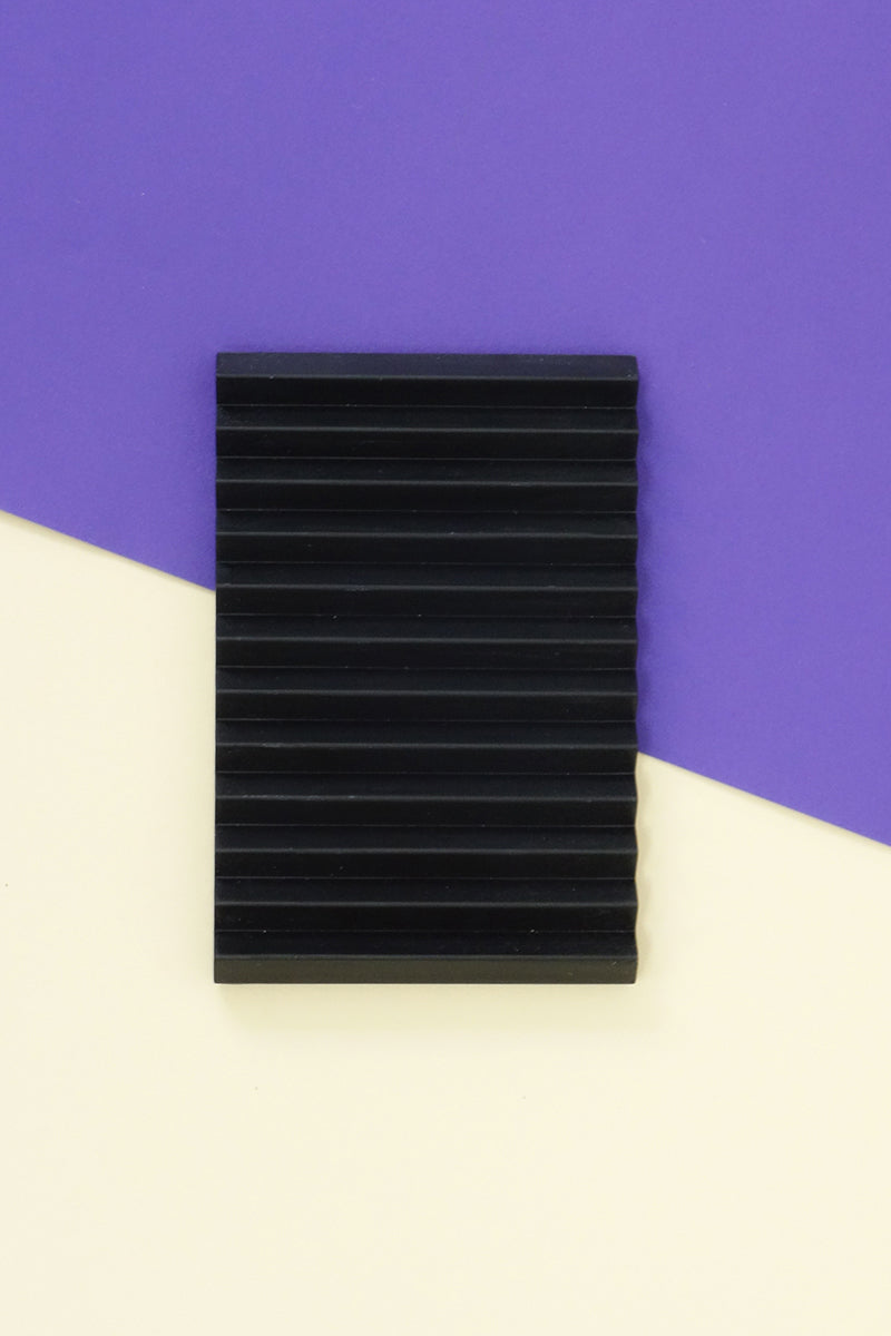 schwarze Seifenschale / black soap dish - Coudre Berlin