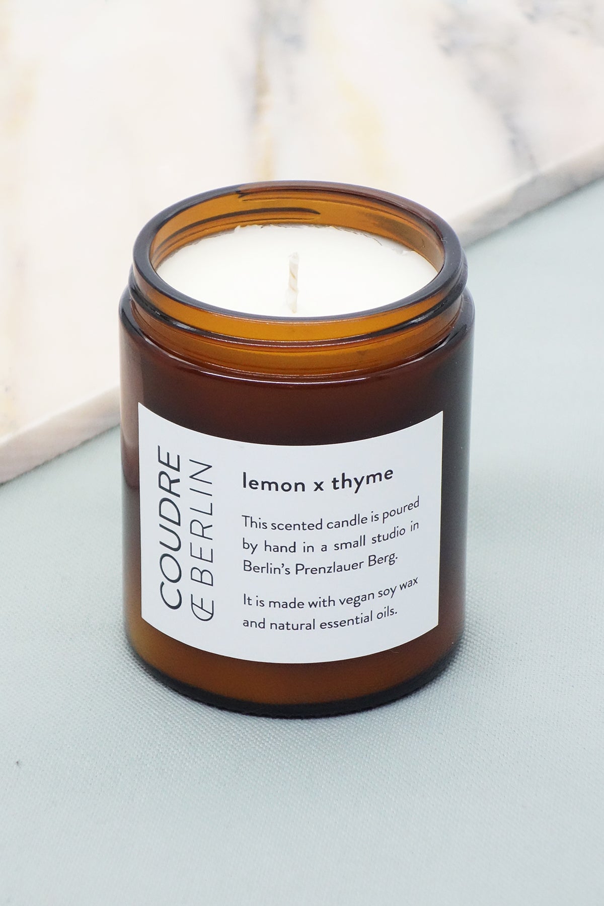 lemongrass x thyme / ESSENTIALS Duftkerze - Coudre Berlin