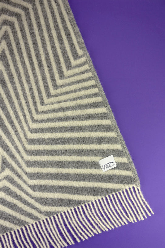 Wolldecke / Kuscheldecke leaves granite / COMMING SOON! ab Mitte Oktober verfügbar - Coudre Berlin