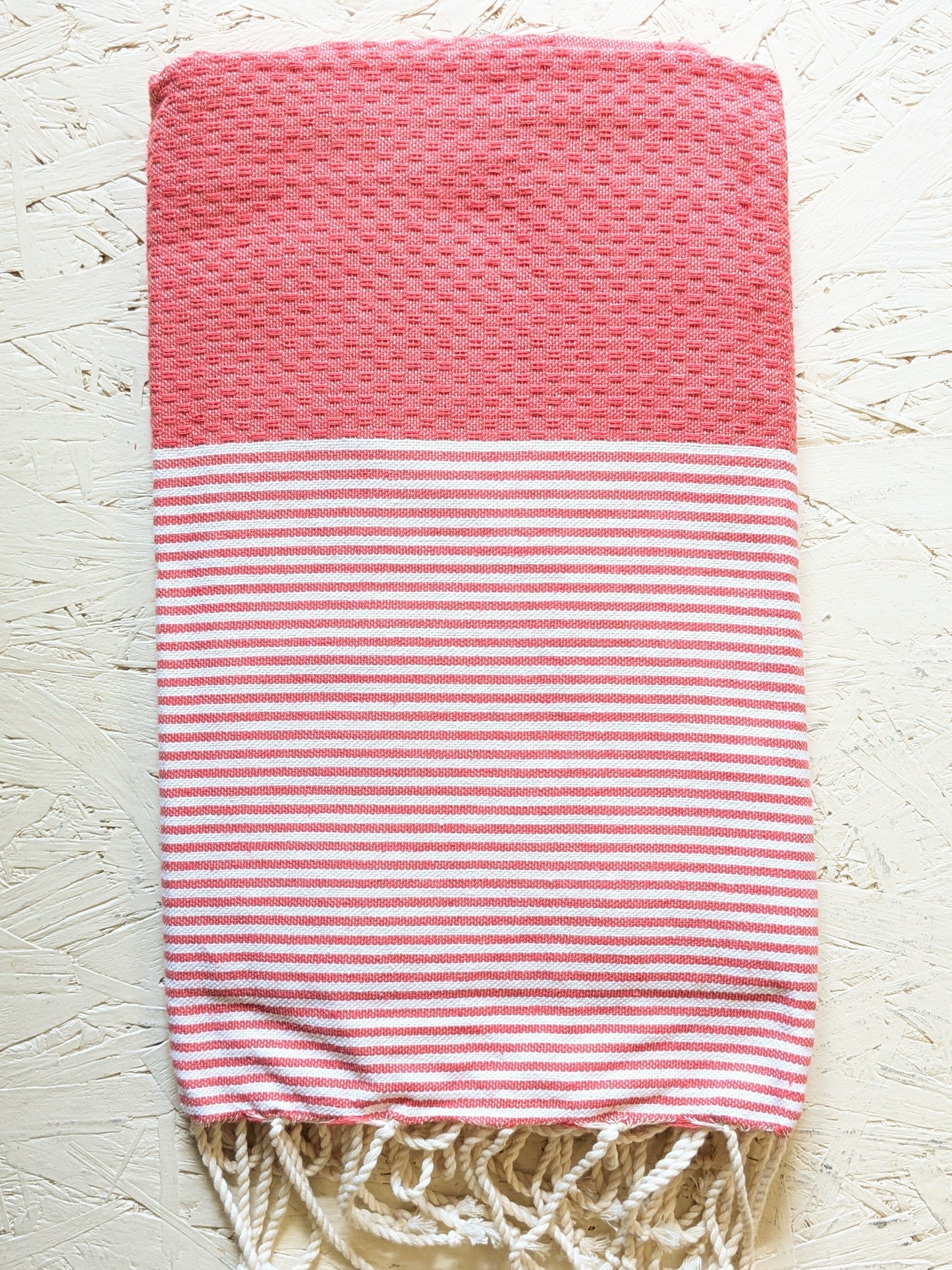 Hamam Blanket coral red honeycomb striped