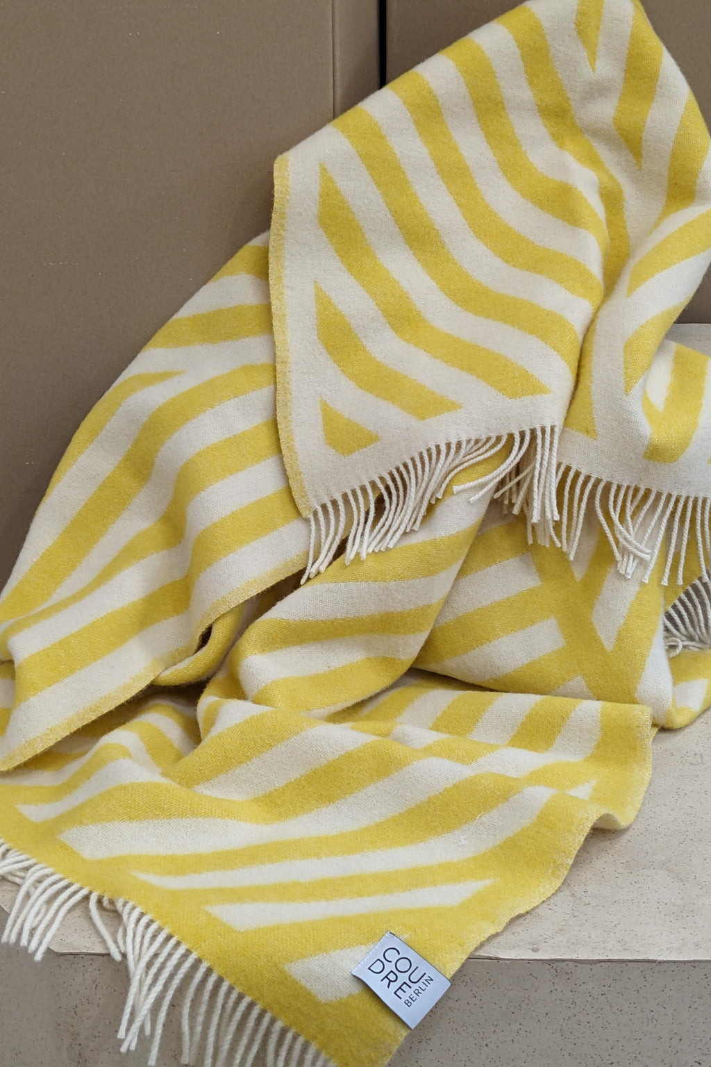 Wool blanket / cuddly blanket FRANK lemon / off white 