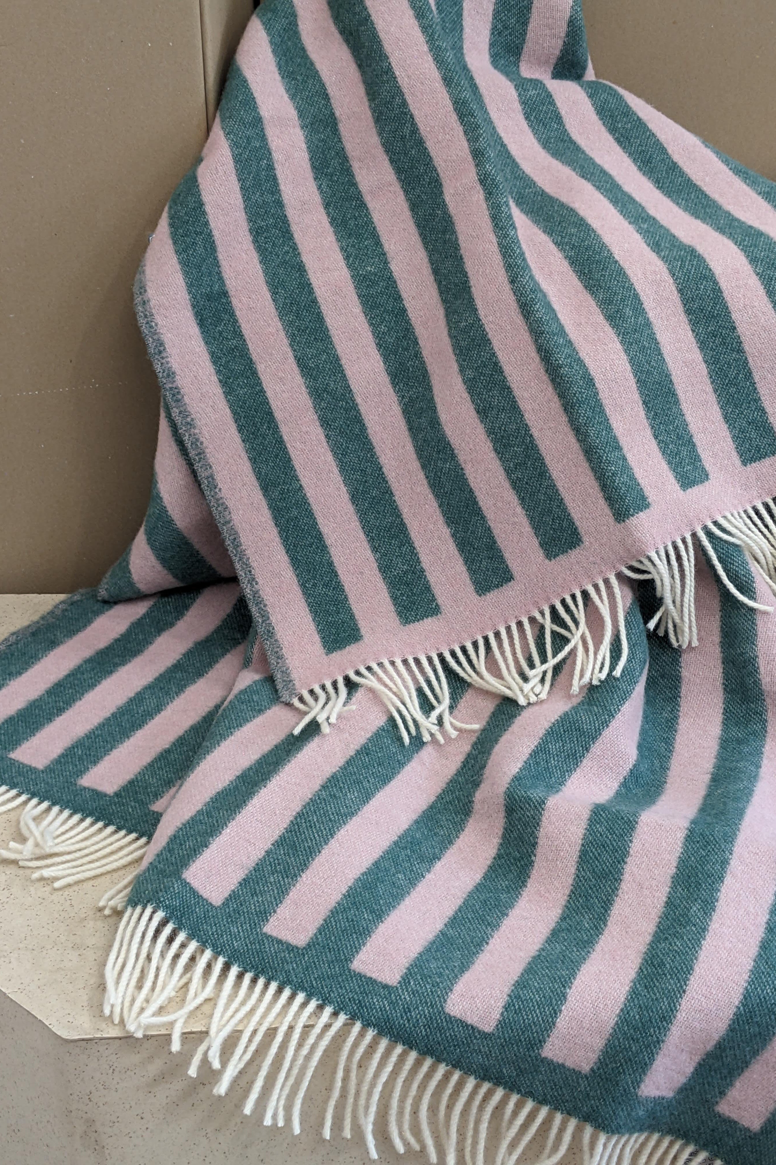Wool blanket / throw blanket STRIPES greenstone / rose 