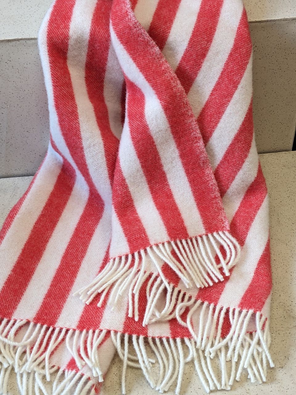 Wool blanket / throw blanket STRIPES tomato red / off white 