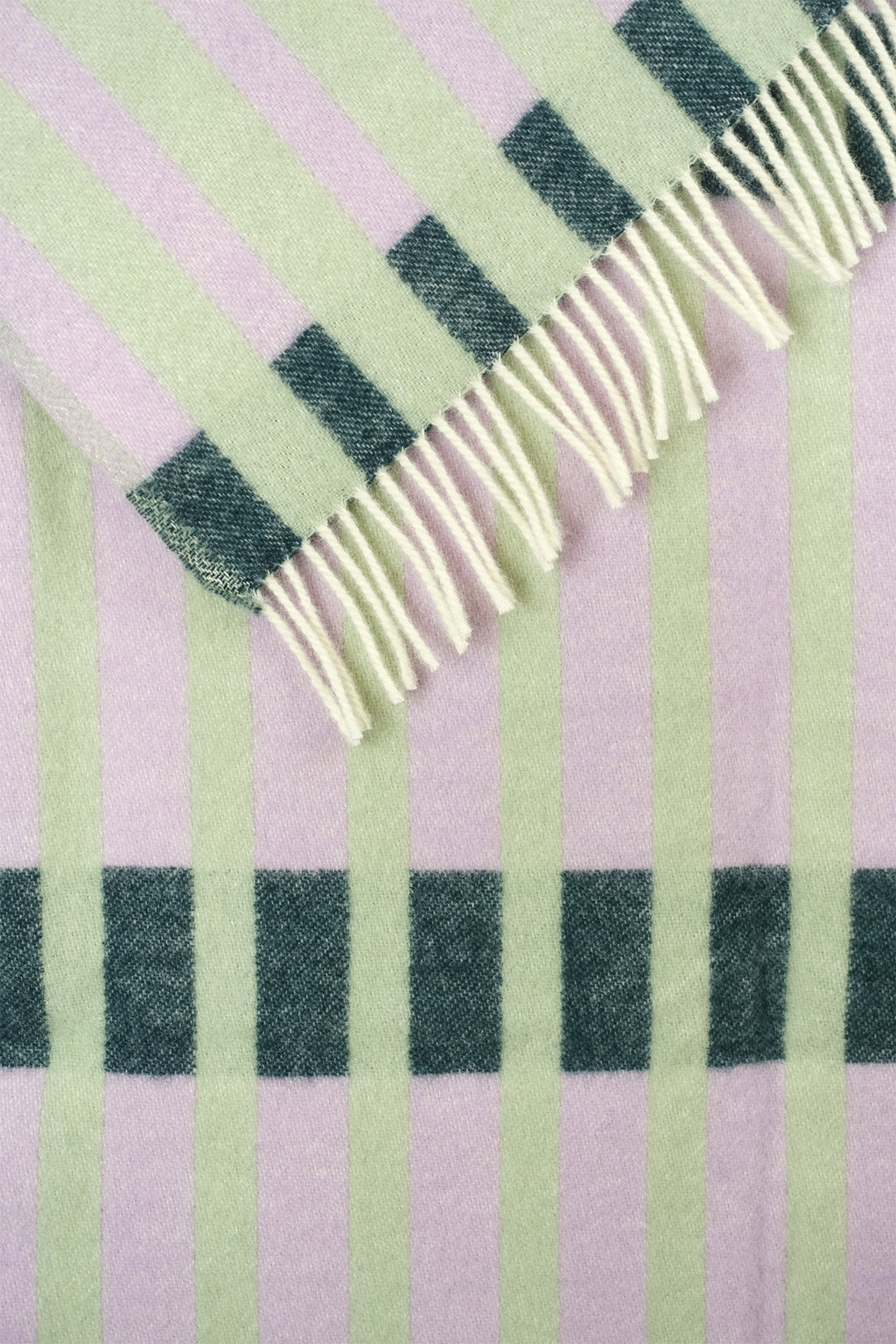 Wolldecke / Kuscheldecke DESSAU lavender / sage / petrol