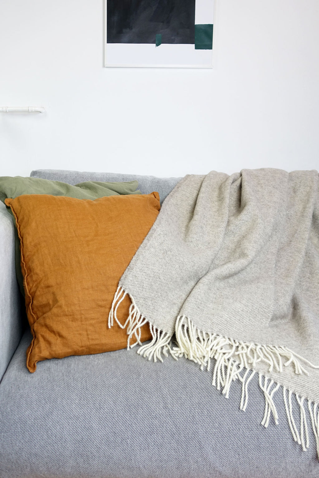 Wool blanket / cozy blanket plain limestone