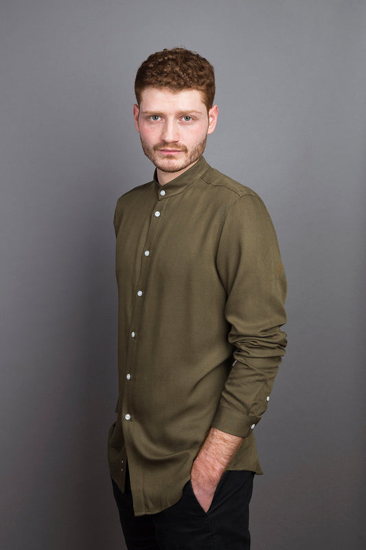 Band Collar Shirt moss - Coudre Berlin