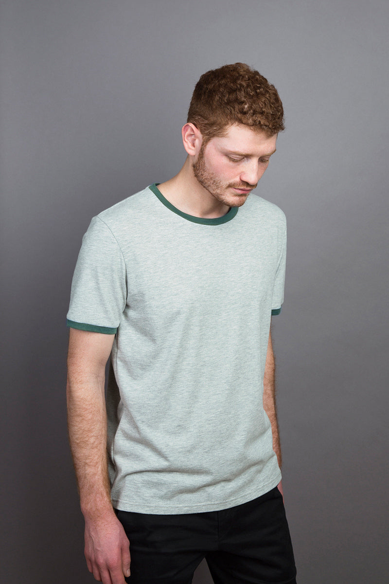 Contrast Collar T-Shirt granite/moss - Coudre Berlin