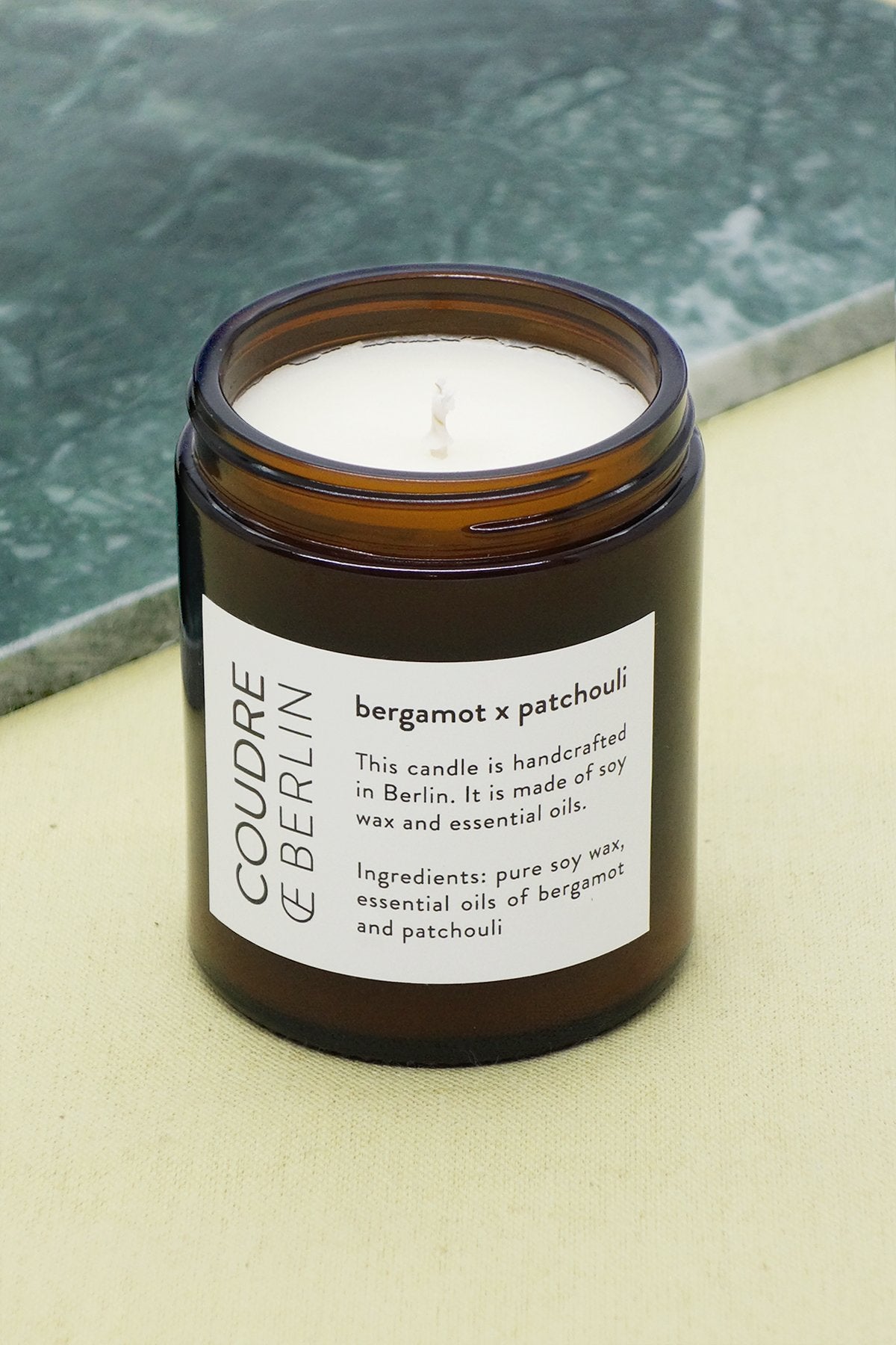 bergamot x patchouli / ESSENTIALS Duftkerze - Coudre Berlin