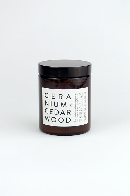 geranium x cedarwood / ESSENTIALS Duftkerze - Coudre Berlin