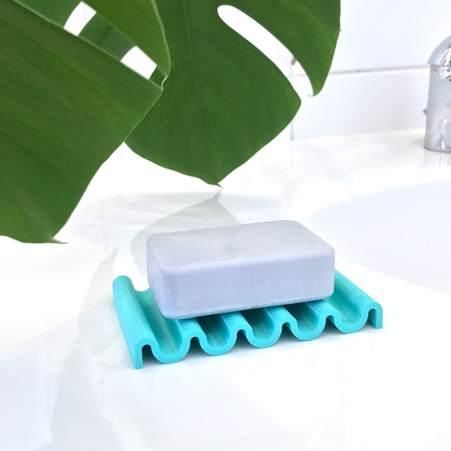 Seifenschale aus recyceltem PET / recycled PET soap dish caribbean teal onda - Coudre Berlin