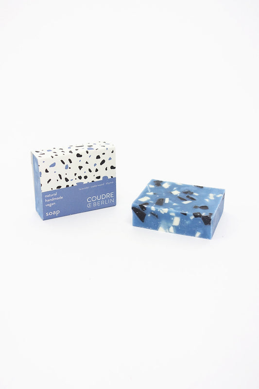 Handcrafted natural soap bar bluestone - Coudre Berlin