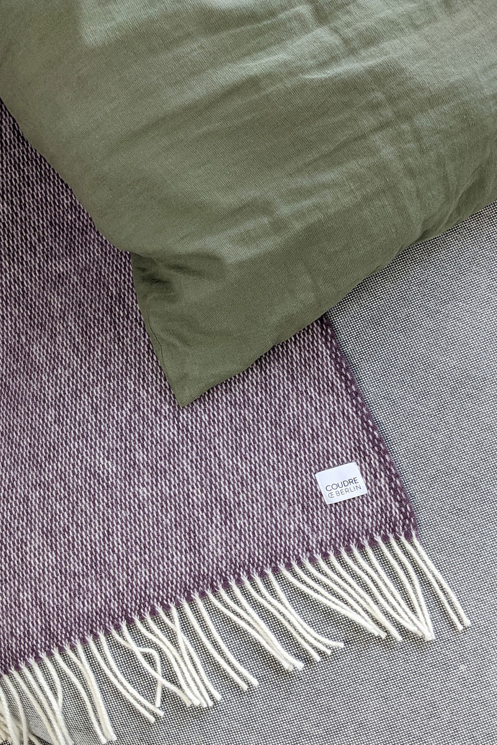 Wolldecke / Kuscheldecke pickstitch plum - Coudre Berlin
